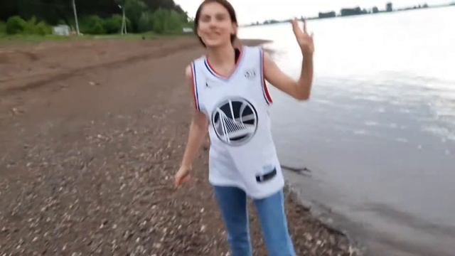 VlOG 5. Я с моими пацанами,позови своих подруг. И ещё агрессивный хомяк. Открыли пляжный сезон смотреть онлайн