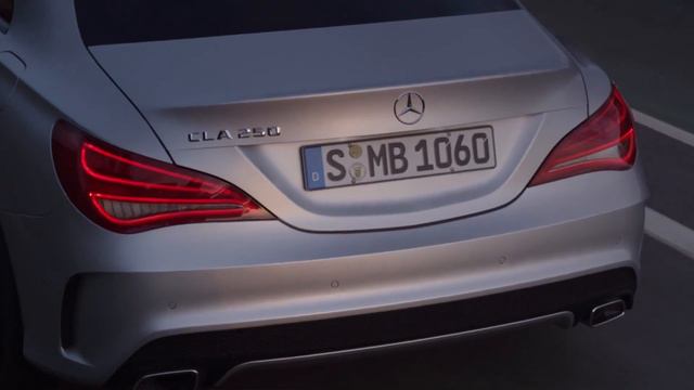 Mercedes-Benz 2014 CLA 250 Road And Interior HD Trailer смотреть онлайн