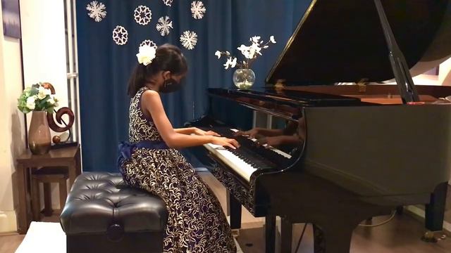 Frozen - Let it Go - Piano solo , 8yo Sai Isha смотреть онлайн