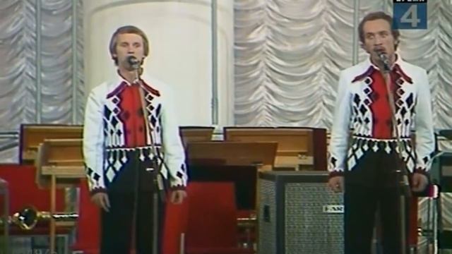 До 3 петухов1975г ,Колонный зал. смотреть онлайн