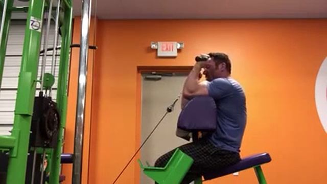 How To Get 21 Inch Biceps - Or Not - Using The 7 Minute Workout