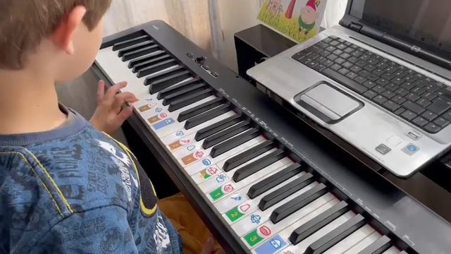 Soft Mozart. Гамма До Мажор L смотреть онлайн