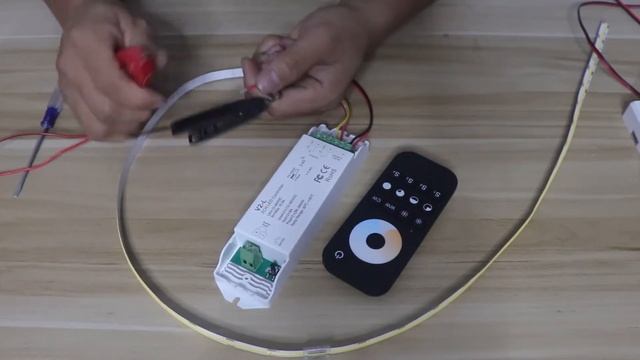 What is the difference between Dim To Warm LED Strip and Tunable White LED Strip? смотреть онлайн