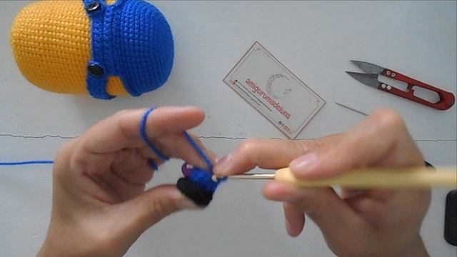 Como Tejer Un MINION AMIGURUMI A CROCHET Paso A Paso