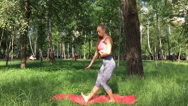 #5 Зарядка для спины и мягкая утренняя тренировка для всего тела с Ириной Остапенко смотреть онлайн