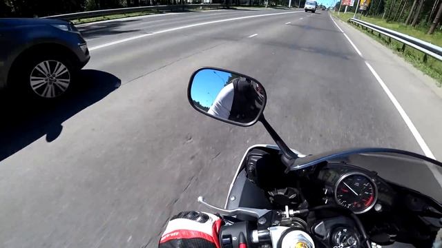 Как правильно остановить мотоциклиста!? смотреть онлайн