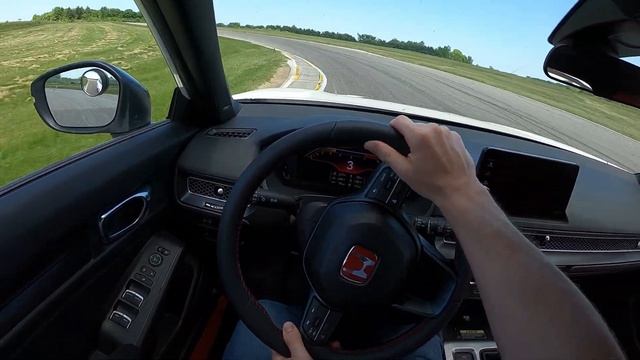 2023 Honda Civic Type R - POV Track Drive (Gingerman Raceway) смотреть онлайн