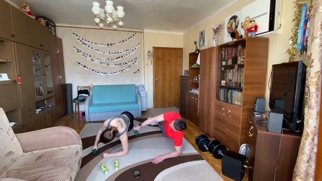 Качаем бицепс и спину