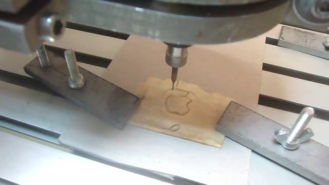 Самодельный станок с ЧПУ: обработка слоновой кости. смотреть онлайн