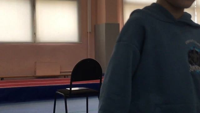 Мини-влог / Мои первые соревнования по акробатике?? смотреть онлайн