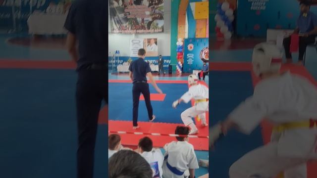 крутой бой старших!!!- Анапа против Краснодарского края смотреть онлайн