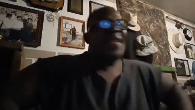 FROM THE MANCAVE RIF'N 🎶 JUST ME AND MY BASS GUITAR 🎶 MYBLUESMYWAY смотреть онлайн