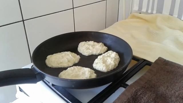 КАБАЧКОВО- КАРТОФЕЛЬНЫЕ ОЛАДЬИ! смотреть онлайн