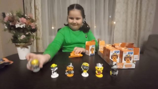 Распаковка Aришей ПУШИСТИКИ ИСТОРИЯ от Sweet Box- очень интересная коллекция! милые персонажи!