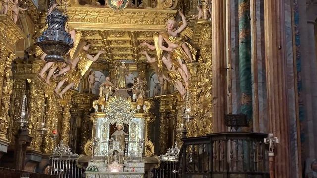 Cathedral in Santiago de Compostela, Spain where St. James is buried - May 2022 смотреть онлайн