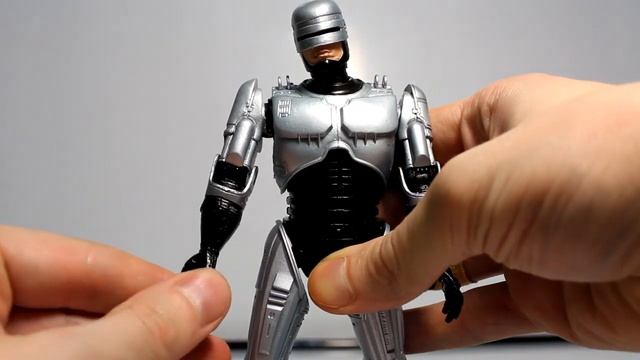 Обзор на Робокоп / Robocop with spring loaded holster от Neca (RUS review) - action figure смотреть онлайн