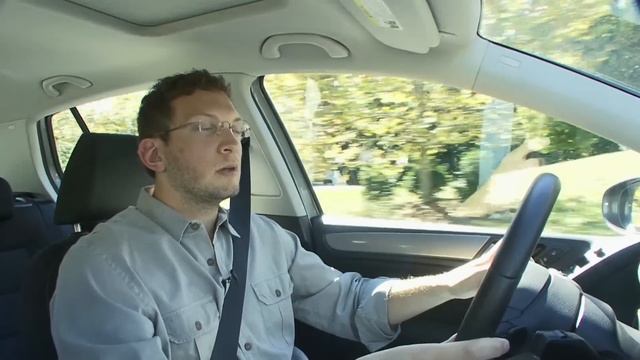 2010 Volkswagen Golf - Test Drive смотреть онлайн
