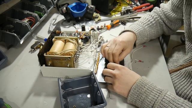 Лабораторный источник питания для ламповых логических схем смотреть онлайн