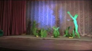классный танец  лягушек.!!!!!@@@@
