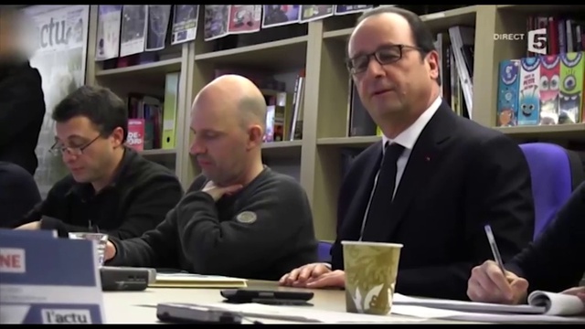 Francois Hollande Rédacteur En Chef D' Un Journal Pour Enfants !