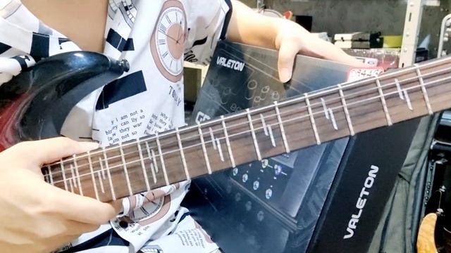 ก่อนเซ็ตอัพกีต้าร Schecter Omen Elite-6 สี Black Cherry Burst BY JUMBOH GUITAR FIRE смотреть онлайн