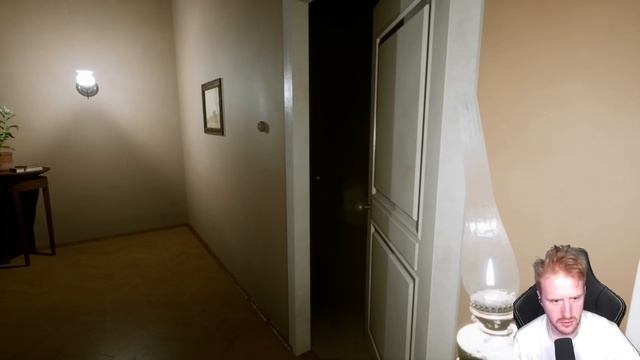 HAY UN EXTRAÑO EN CASA DE MIS ABUELOS *JUEGO DE TERROR* - THE RENOVATOR ORIGINS GAMEPLAY ESPAÑOL смотреть онлайн