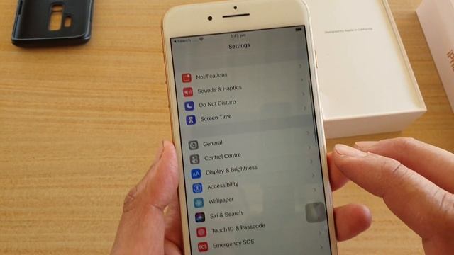 iPhone 8 / 8 Plus: How to Turn On Assistive Touch On-Screen Home Key | iOS 13 смотреть онлайн