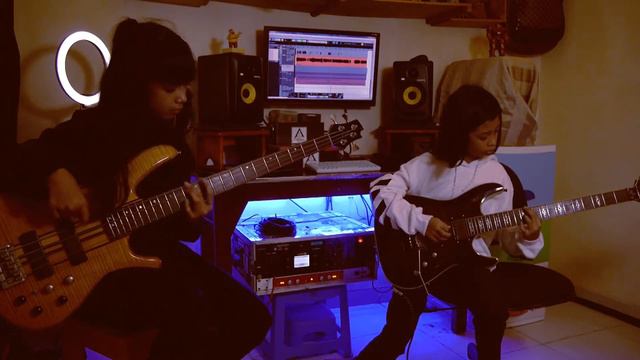 It's a Hard Knock Life - Instrumental Cover - Tata Early & Biel Abrar смотреть онлайн