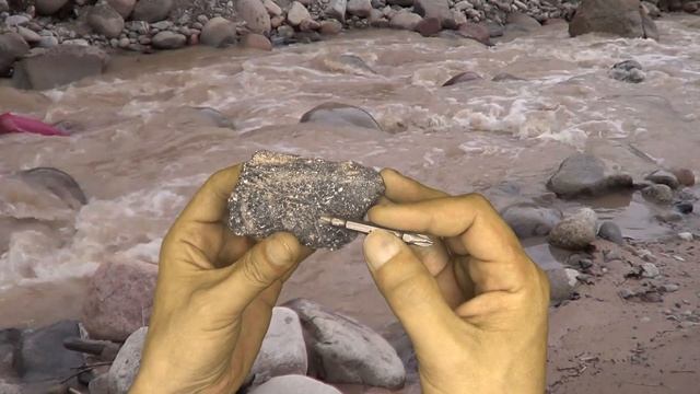 В этом камне показала платину смотреть онлайн