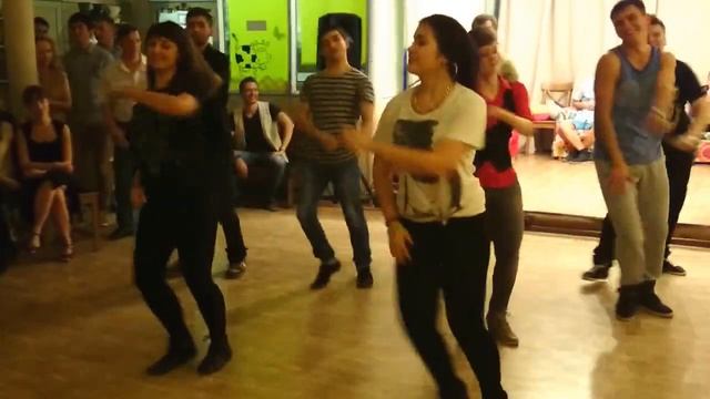 Шоу Bataclan от Полины Григорьевой. Сальса-вечеринка от Spicy Salsa смотреть онлайн