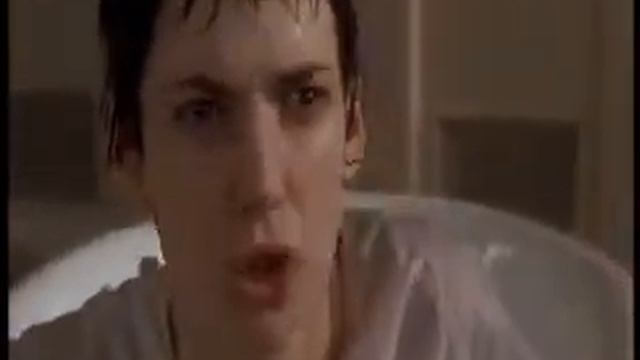 Winona Ryder смотреть онлайн