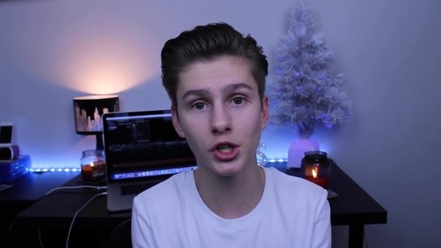 2015 IN A REVIEW смотреть онлайн