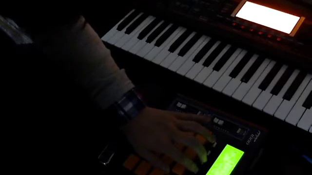 MPC1000 beat making W/Juno-G test01 смотреть онлайн