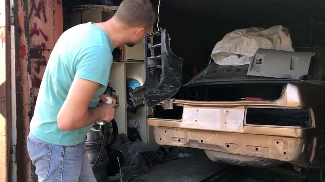 Чем очистить и покрасить пластиковые детали интерьера SLK R170? смотреть онлайн