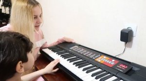 VLOG: Обзор синтезатора Yamaha PSR-F51