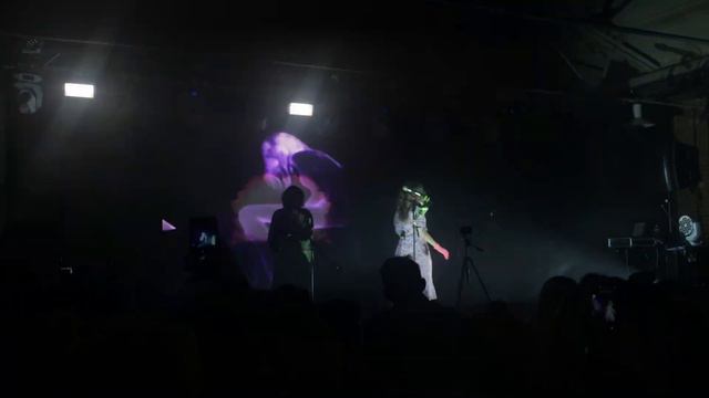 Луна - Ночной визит Live смотреть онлайн