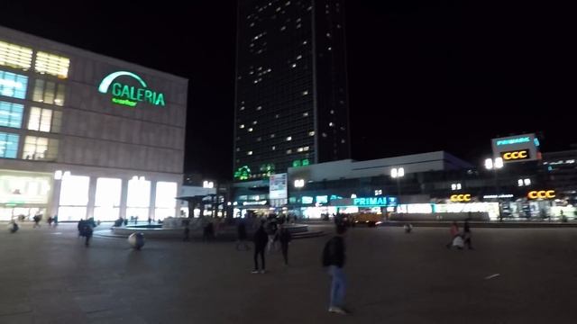 Benimle Berlin'de 4 Gün смотреть онлайн