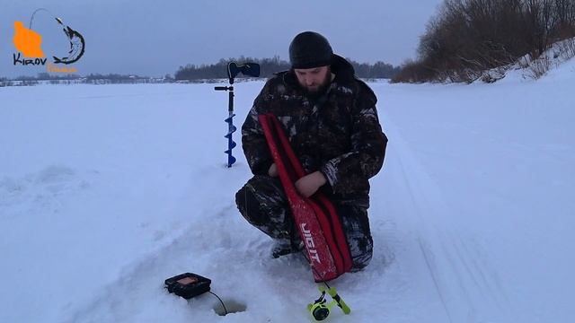 Зимние удочки и катушки для ловли судака на вибы JigIt