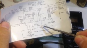 Электронные часы и таймер из микроволновой печи