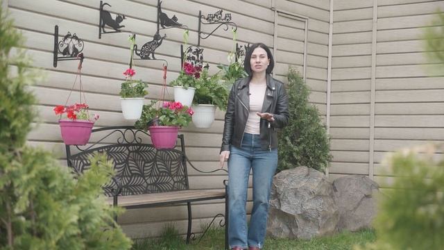 Кронштейны декоративные настенные для подвесных кашпо GardenDecor смотреть онлайн