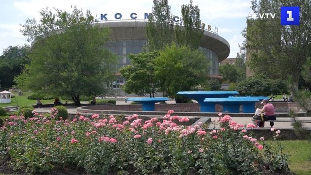Город миллиона роз: Донецк расцвёл красивыми душистыми цветами смотреть онлайн