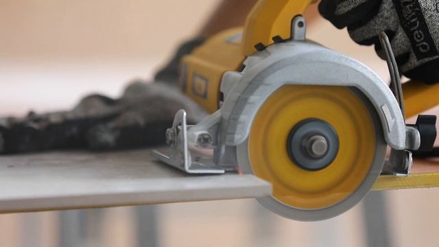 DELI Tools. EDL-YS110-E1 Marble Cutter смотреть онлайн