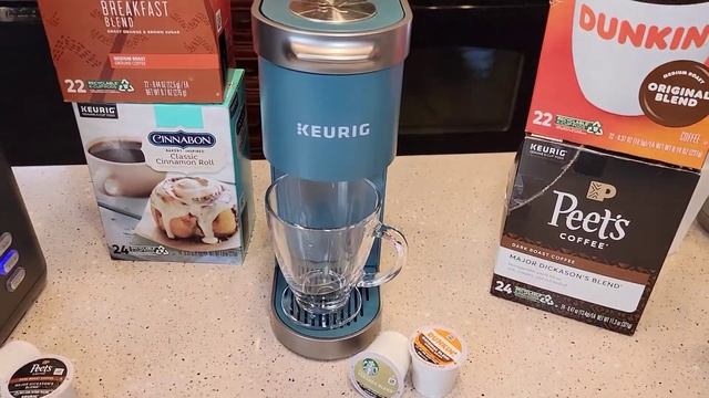 KEURIG K-Compact & K-Mini Plus VS FARBERWARE Single Serve K-Cup Coffee Maker Comparison $60 $100 $3 смотреть онлайн