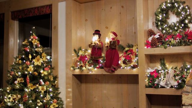 Relaxing Christmas Ambience ? Heavenly Christmas Music 2024, Christmas Fireplace #5