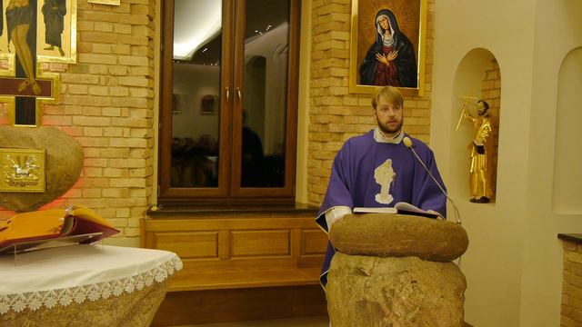 Служба в костеле в Росси – Проповедь ксендза Павла Скубы – В чем смысл поста? смотреть онлайн