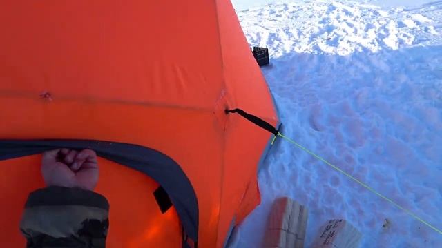 Рыбалка с ночевой. Заброшенный карьер ХМАО. смотреть онлайн