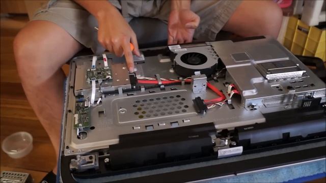 OPEN ME UP! HP Pavilion 23 Disassembly смотреть онлайн