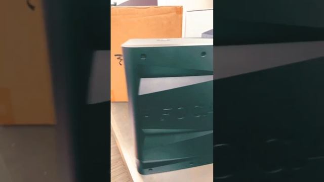 New toys for my office from Focal смотреть онлайн