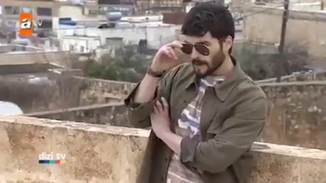 Акин Акинёзю