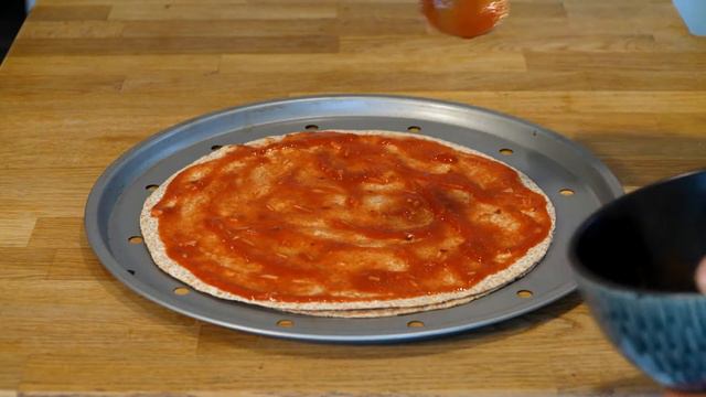 Hexis Recipe || Tortilla Pizza смотреть онлайн